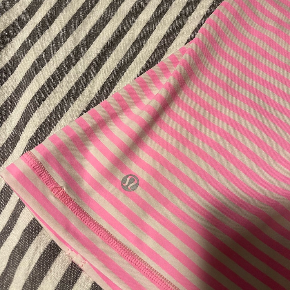 Lululemon tank top - Picture 3 of 6